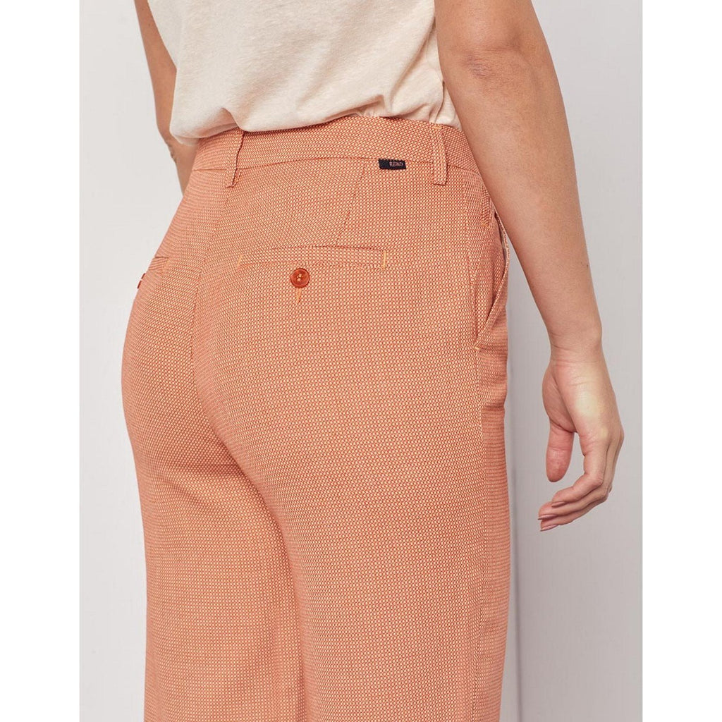Pantalón chino cropped de cintura alta Sanhighcr - Vintage Geo