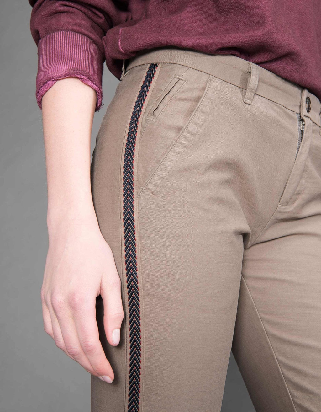 Sandy Herring Chino Trousers - Taupe
