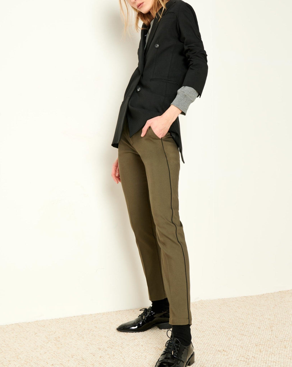 Pantalón cigarette Lizzy Color - Kaki Piping - Mujer
