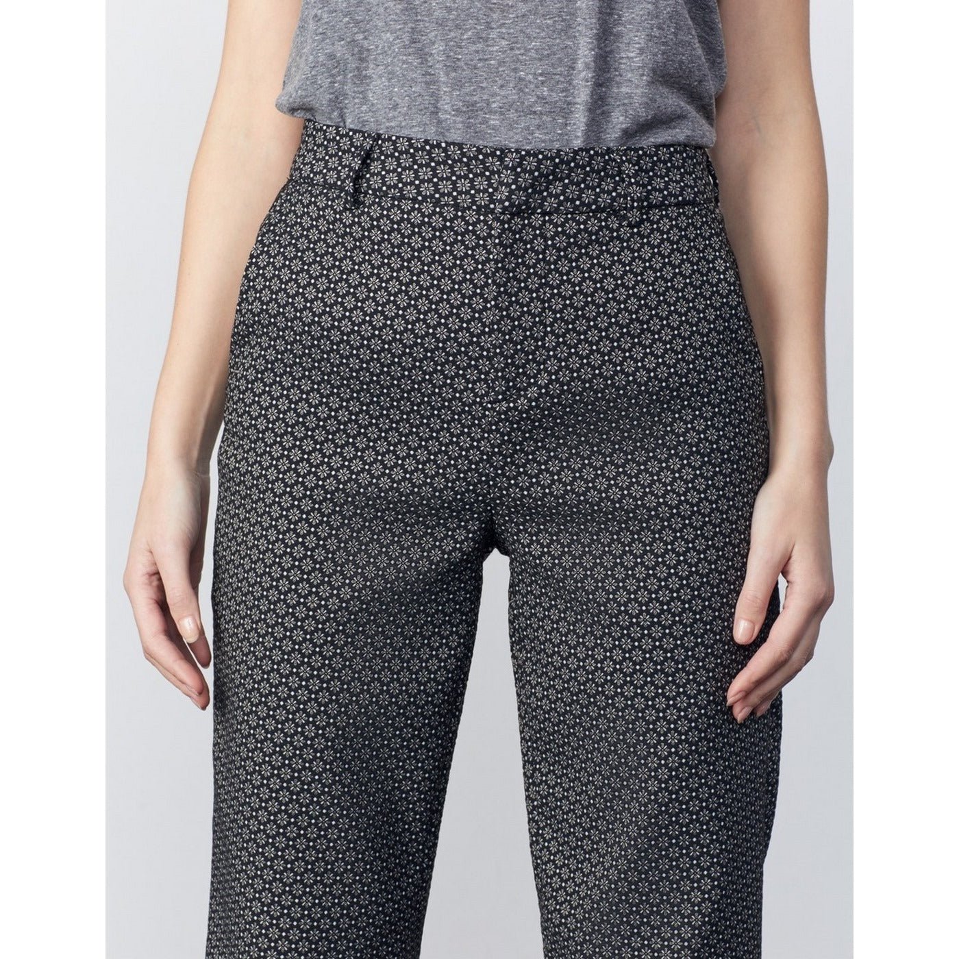 Reiko - Pantalón Laryfancy recortado recto tipo cigarrillo - Black Daisy - Mujer