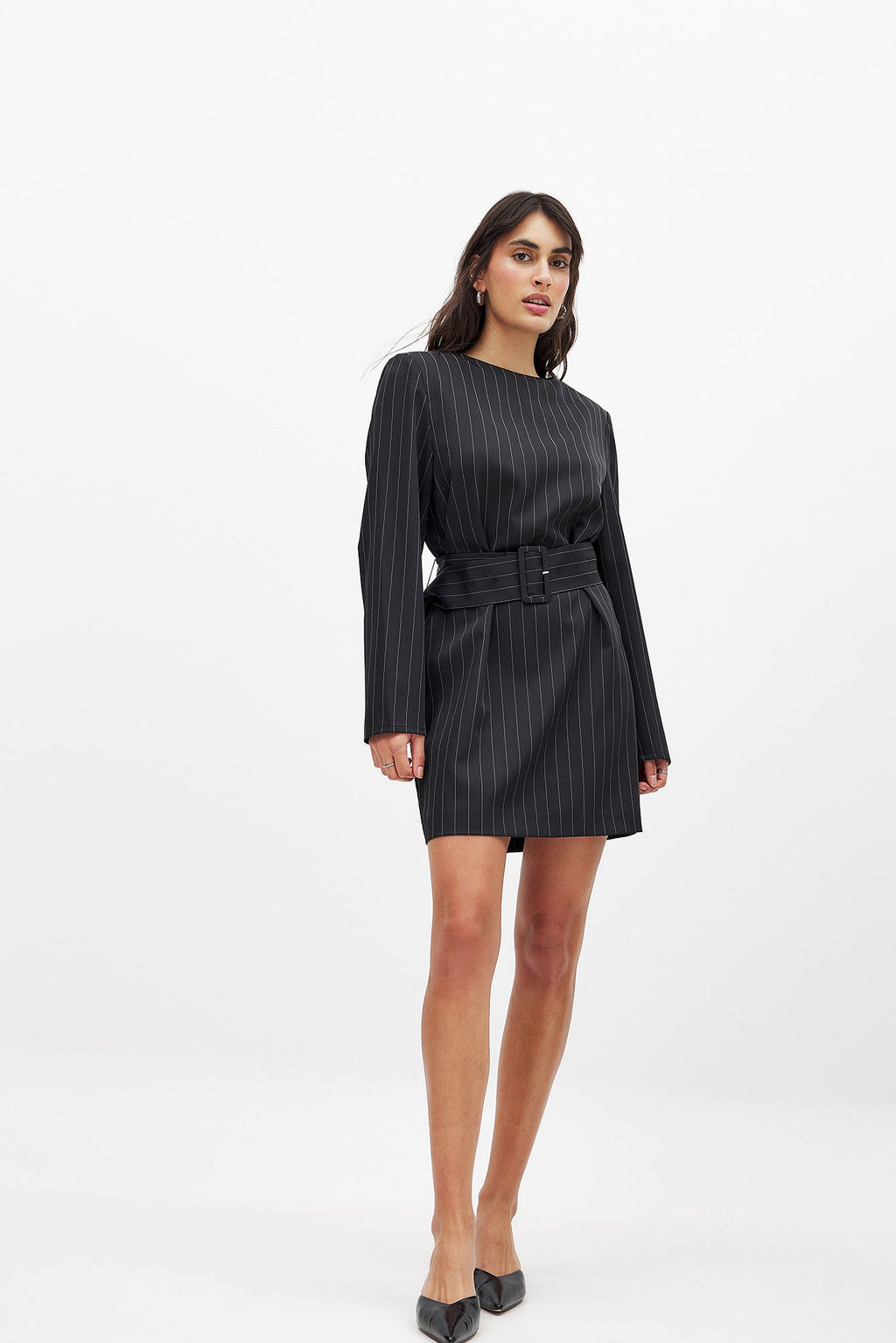 Vestido de Rayas Finas con Cinturón de Rayas