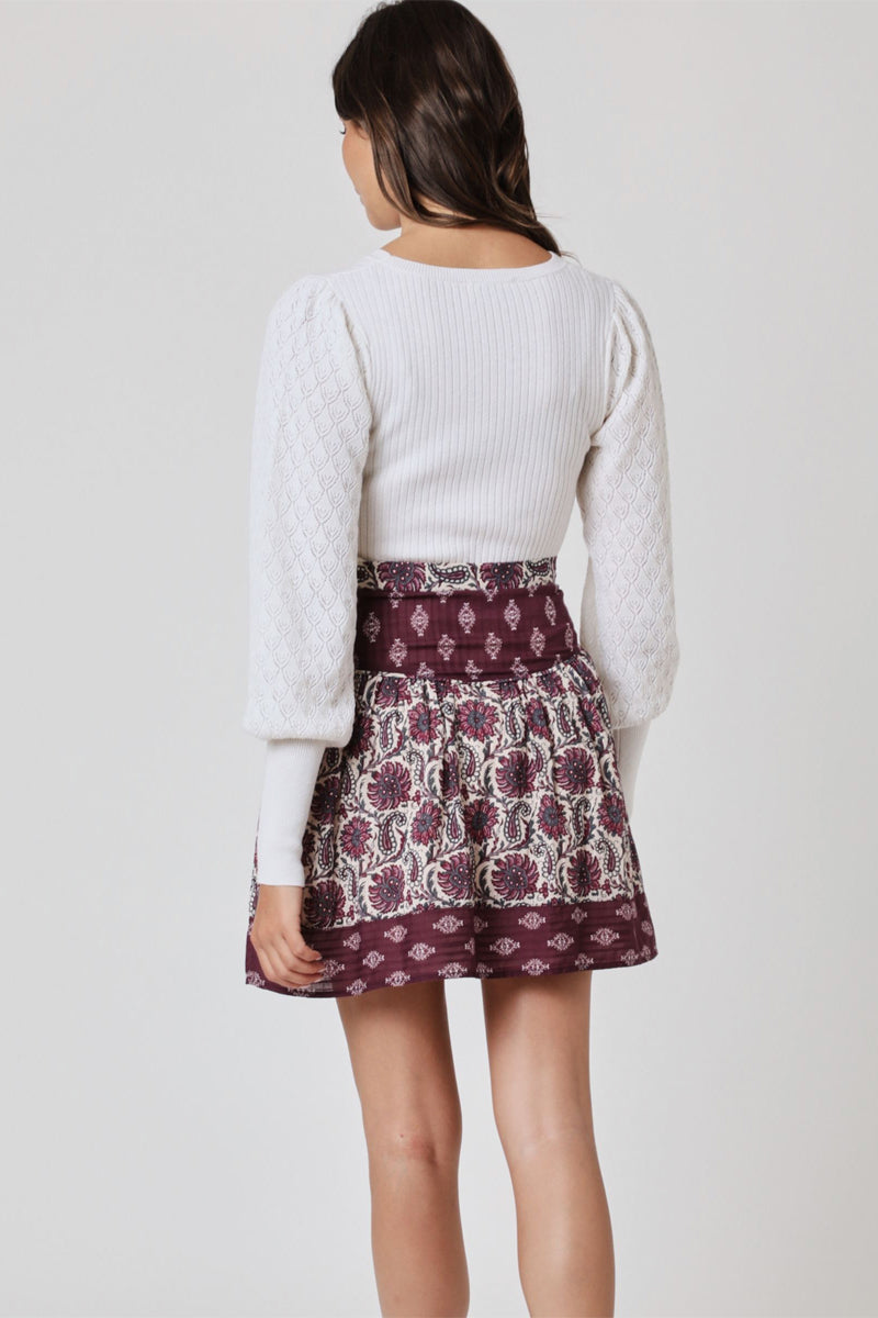Falda Corta Con Estampado Blusón - Bohemia