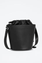 Le Tanneur - Petit Sac Seau En Cuir Gisèle - Noir