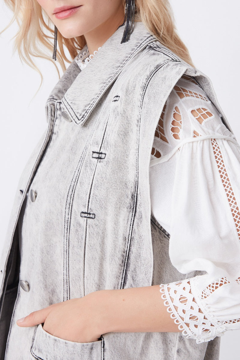 Domino Denim Sleeveless Jacket - Gray