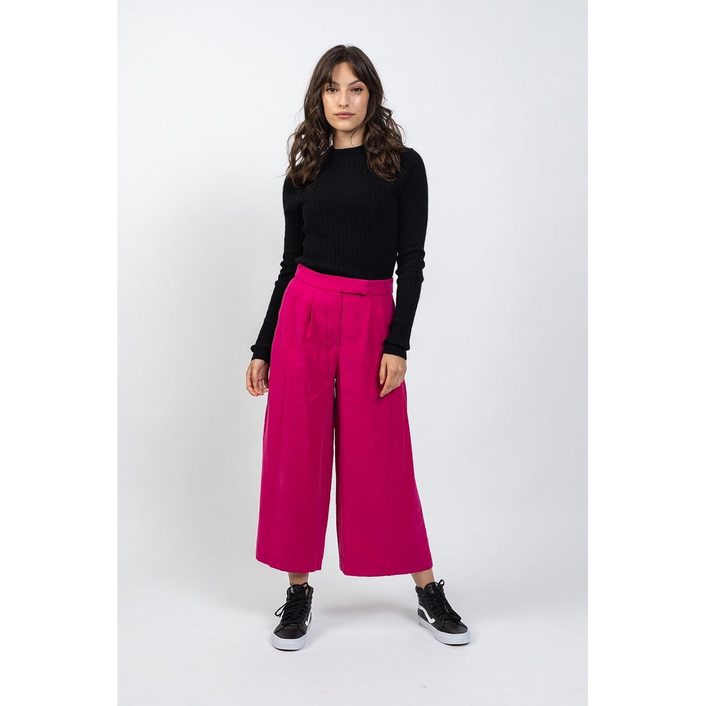 Jersey Cuello Redondo Bella Negro, Canalé Tradicional, 100% Cachemira, 2 Hilos - Mujer