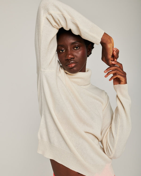 Absolut Cashmere - Themys Turtleneck Sweater - Ecru - Women