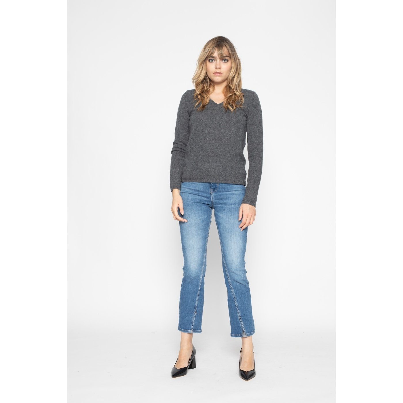 Dark Gray Shannon V-Neck Sweater, 100% Cashmere, 2 Yarns, Jersey - Women