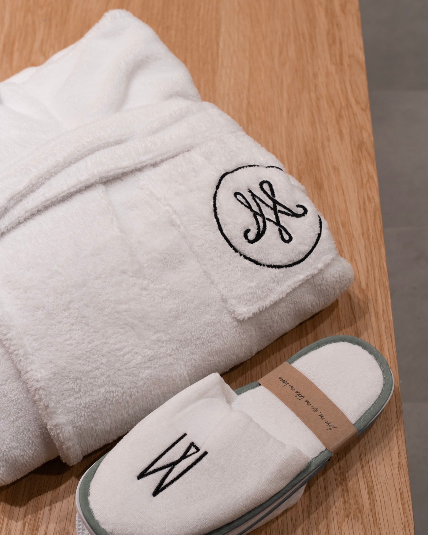 Domaine Reine Margot - Issy-Les-Moulineaux - Massage Au Choix 1H et Accès Au Spa 1H (2 Personnes)