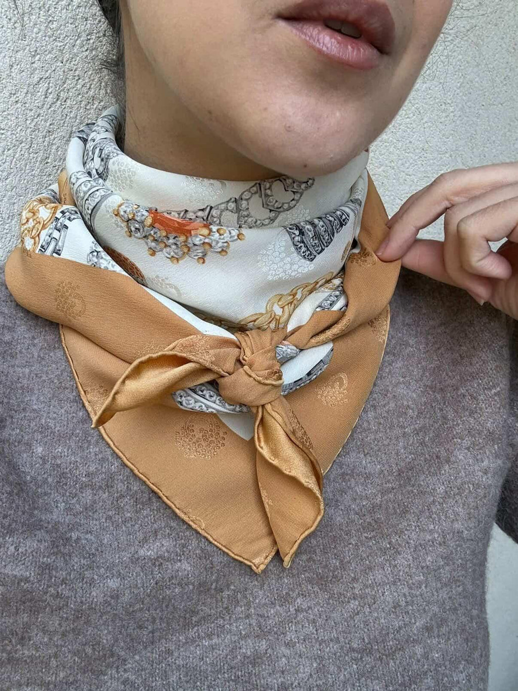 Cartier Scarf – Jewelry Pattern