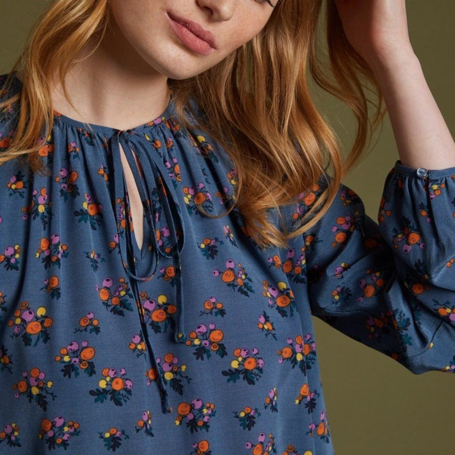 Vestido Estampado Bayas - Azul Estampado Bayas - Mujer