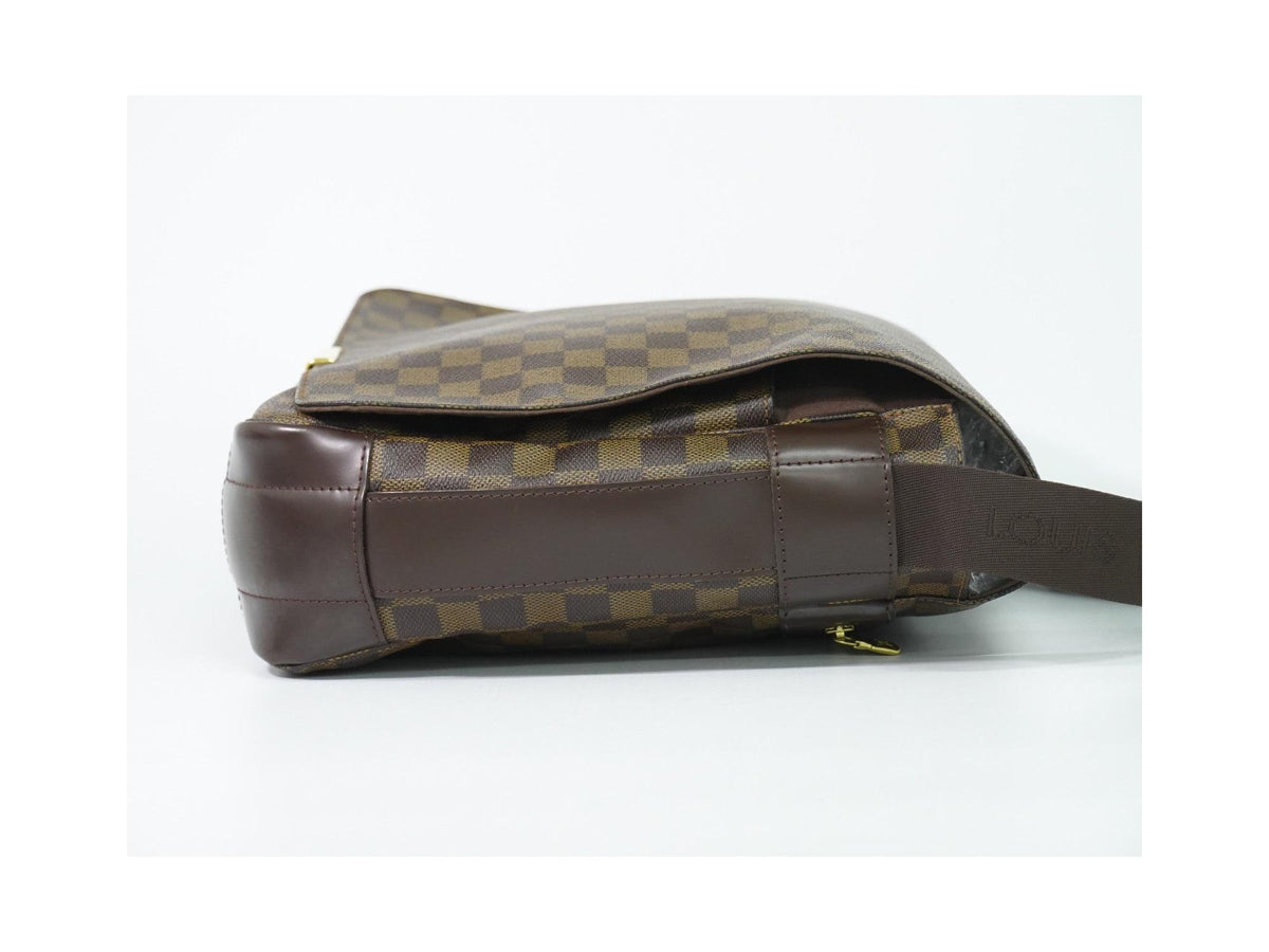 Louis Vuitton - Sac Porté Épaule Bastille Pm Toile - Marron