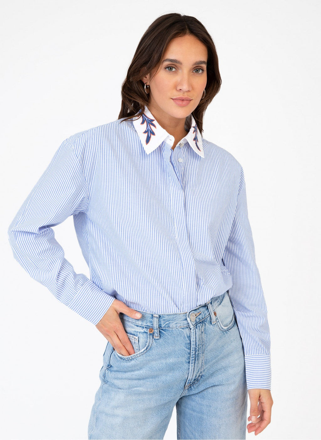 Saby Embroidered Collar Shirt - Blue