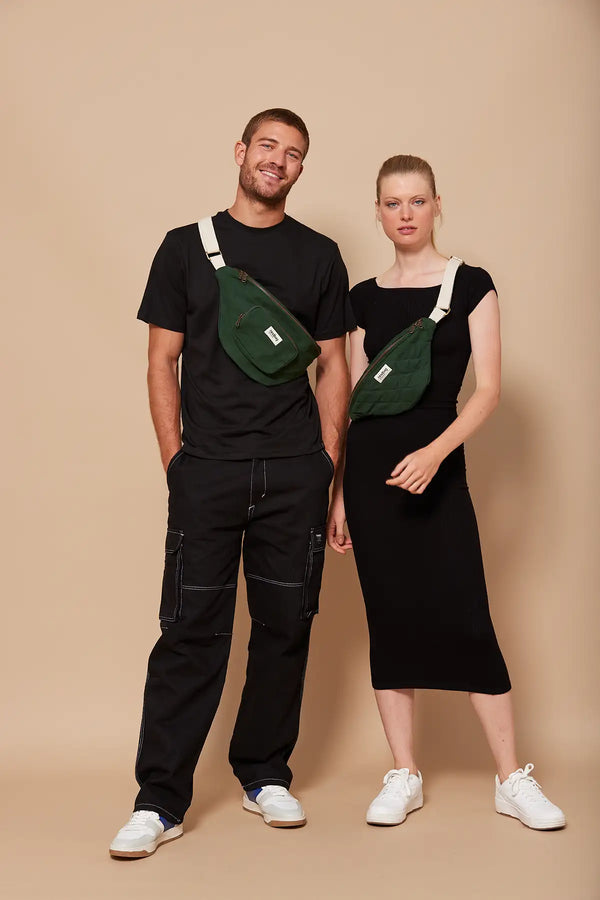 Vatteret bæltetaske Olivia Gran Hindbag2