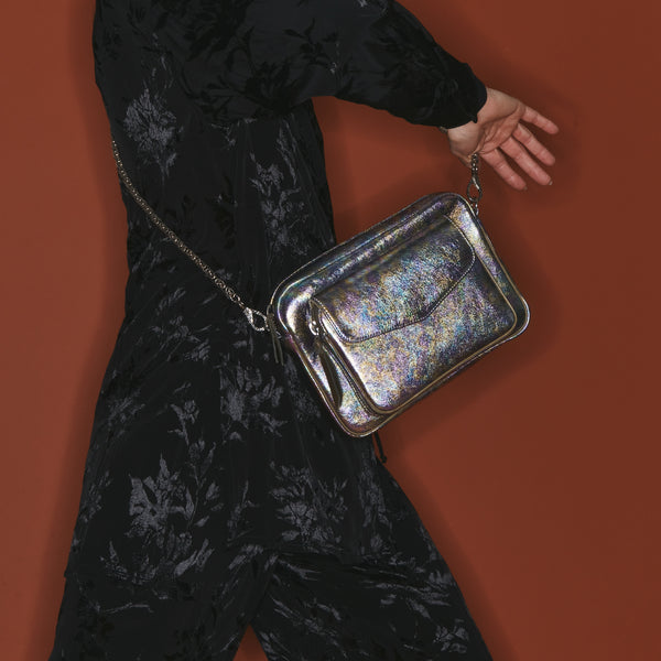 Big Charly Metallic Leather Bag Essence