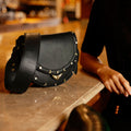 Sac Cuir Victoria Nappa Noir et Rivets en Nacre