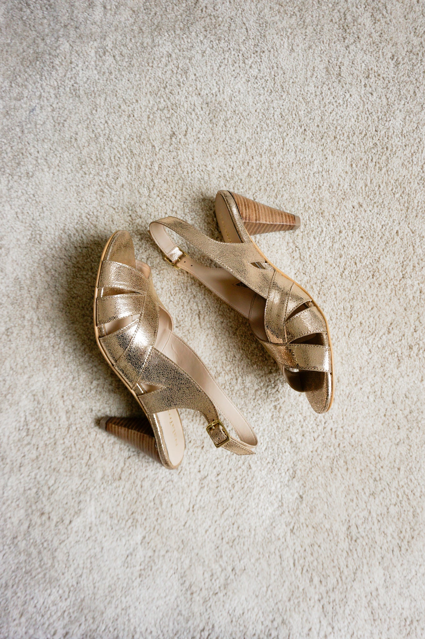 Nalaïm - Jade Heeled Sandals - Gold