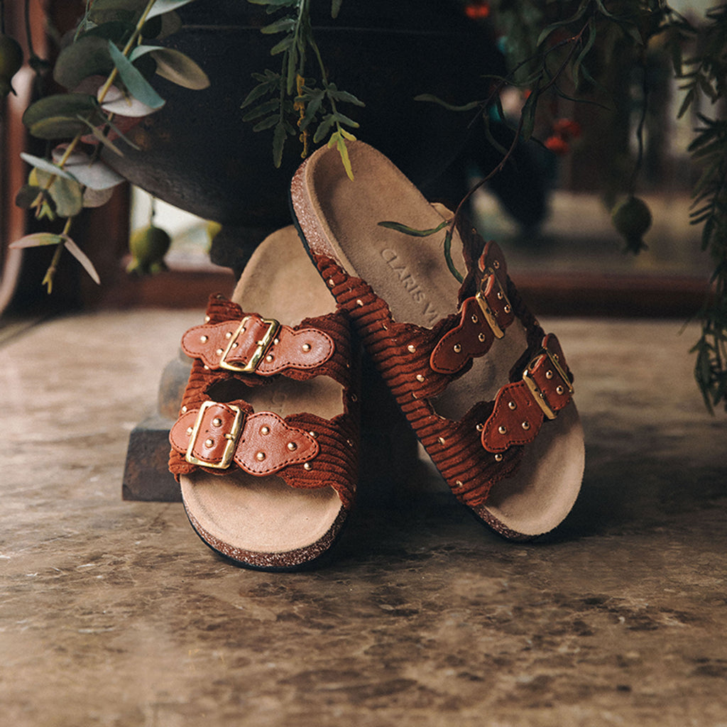Sandalias Odette de terciopelo ladrillo