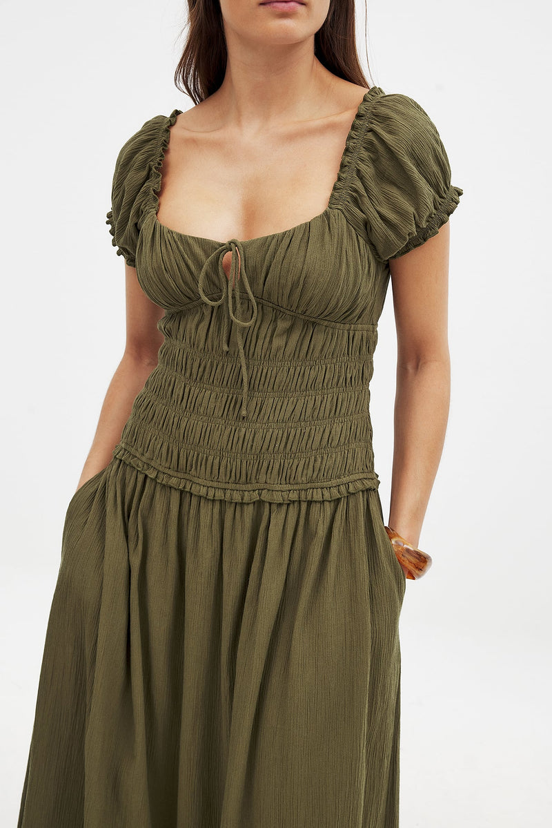 Robe Longue Smockée À Manches Courtes Vert