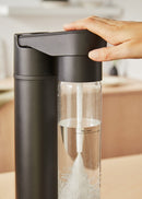 Soda Maker Studio - Sparkling Water Machine + 1L Bottle - Black