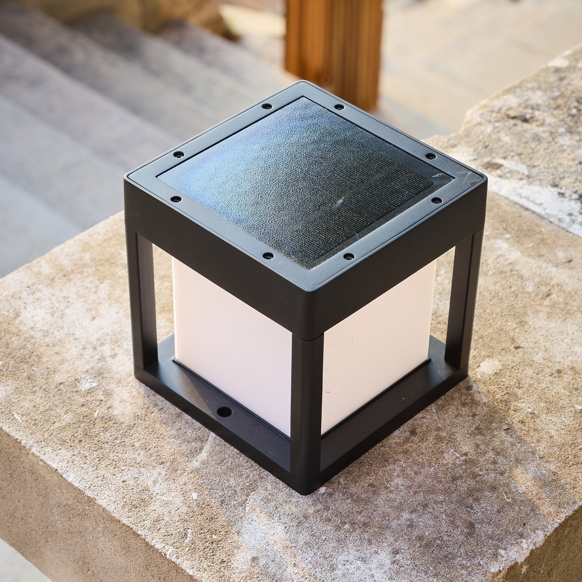 Pilaro - Borne & Potelet Solaire - Aluminium - Noir