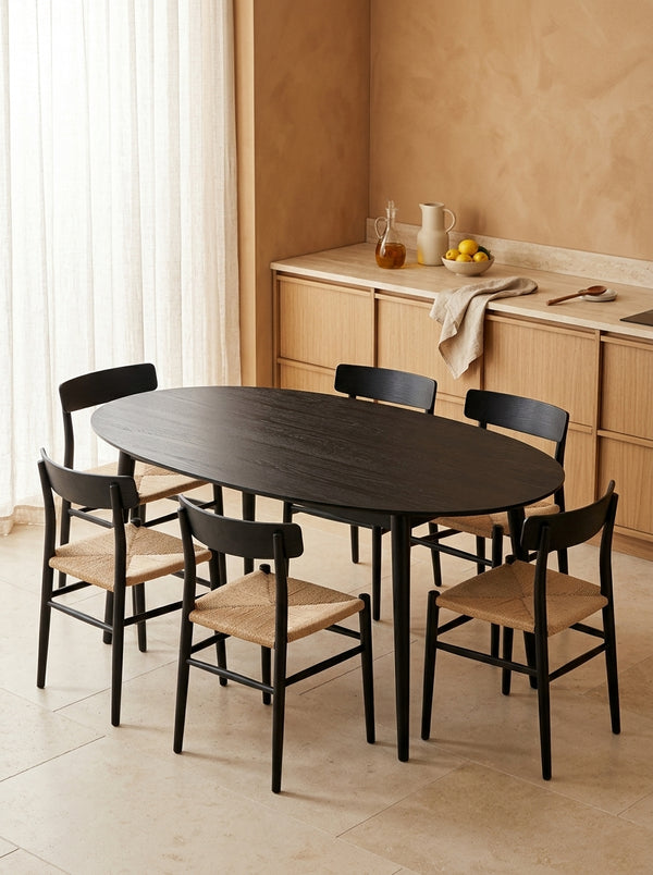 Eddy - Oval Table for 6 People in Black Wood