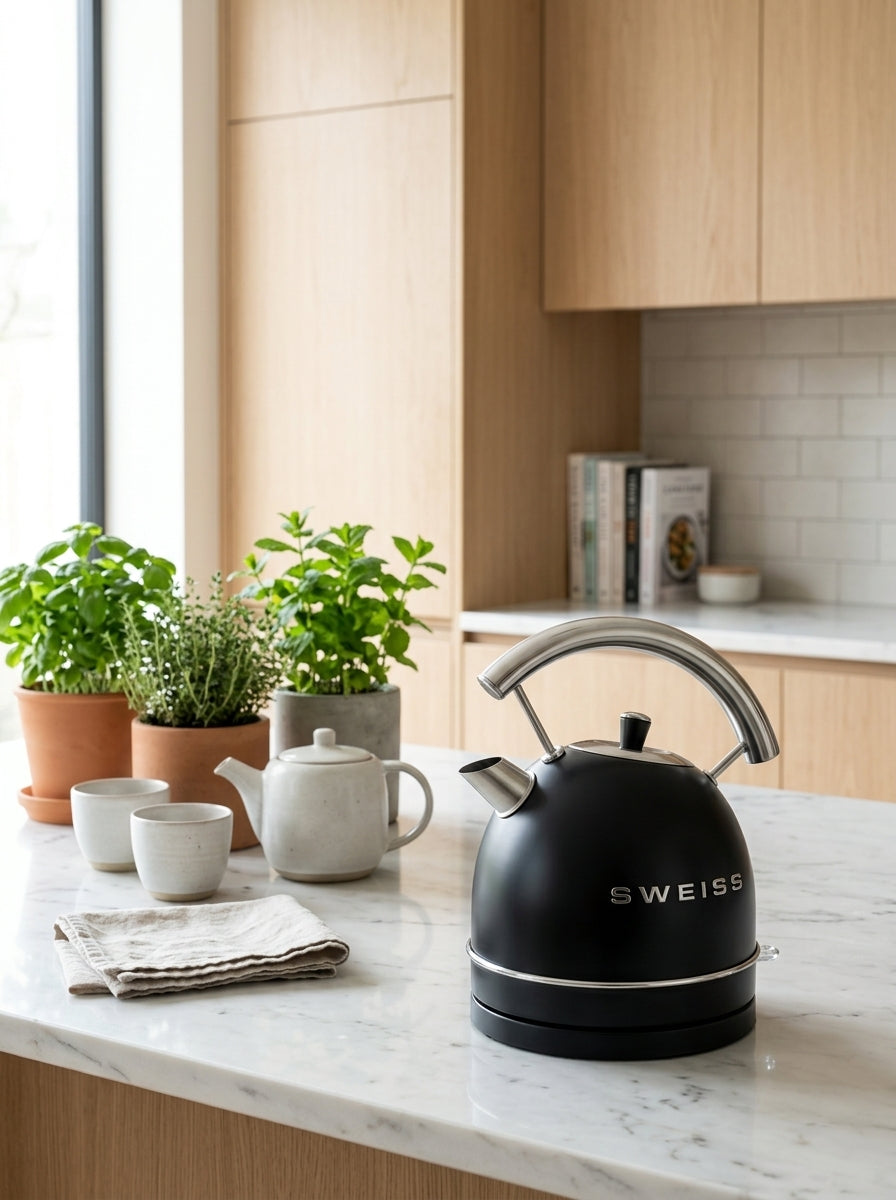 Vintage Kettle - Black - 1.8L