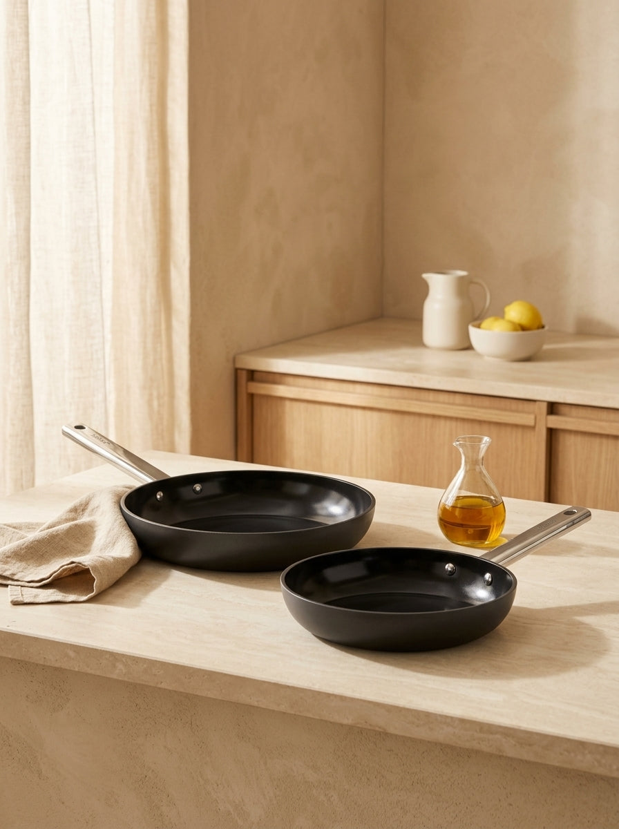 Eminence - Set De 2 Poeles - 20/24cm - Aluminium Avec Revêtement Céramique - Full Induction - Noir