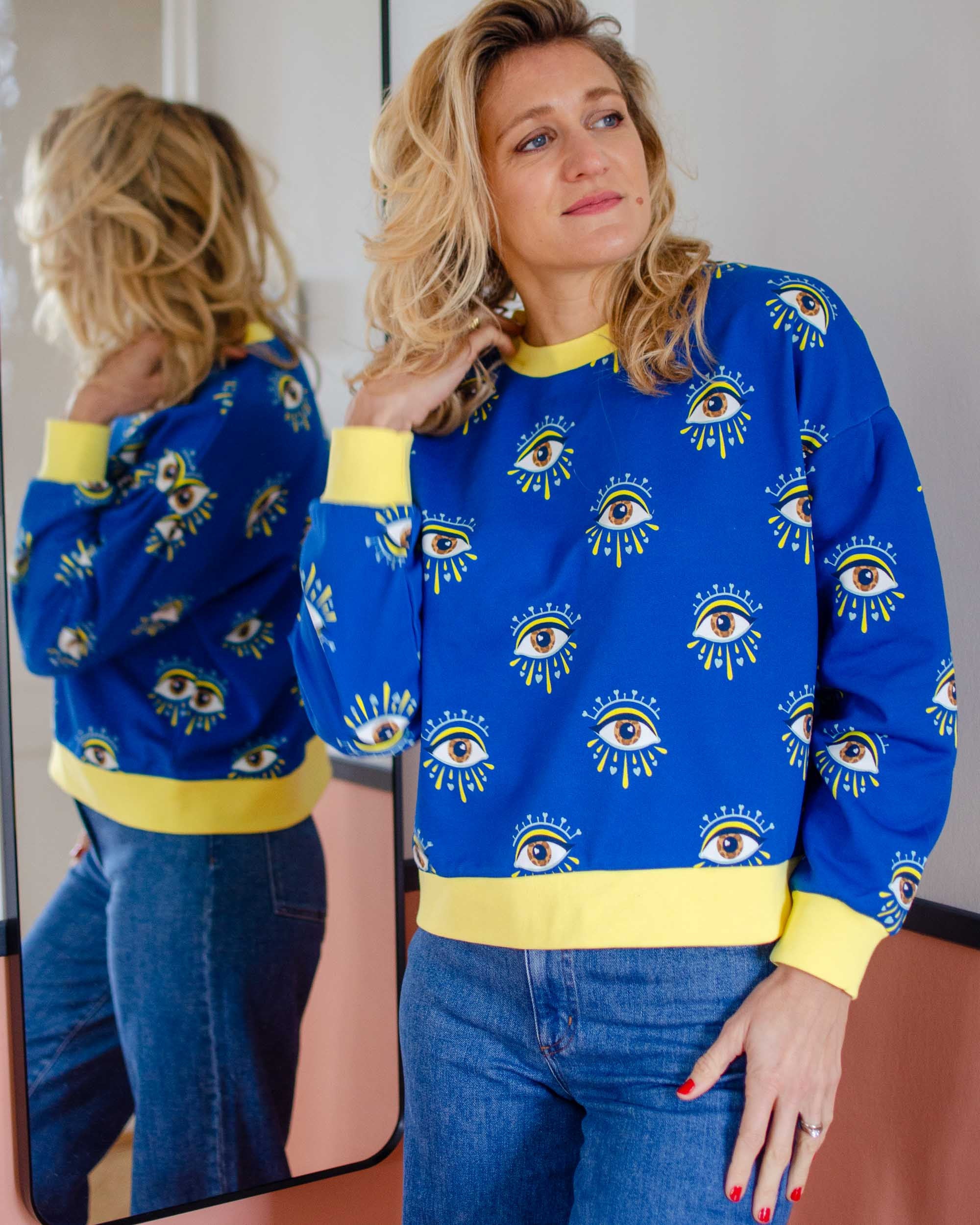 Sweat Calliope Eyes Blue