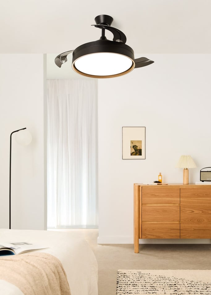 Wind Clear Edge - Ventilador de techo silencioso de 40 W con aspas retráctiles y luz LED - Negro