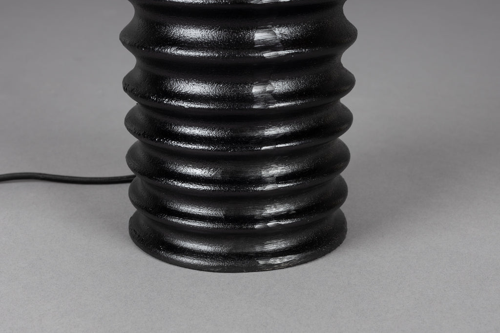 Yalu - Table Lamp - Aluminum - Black