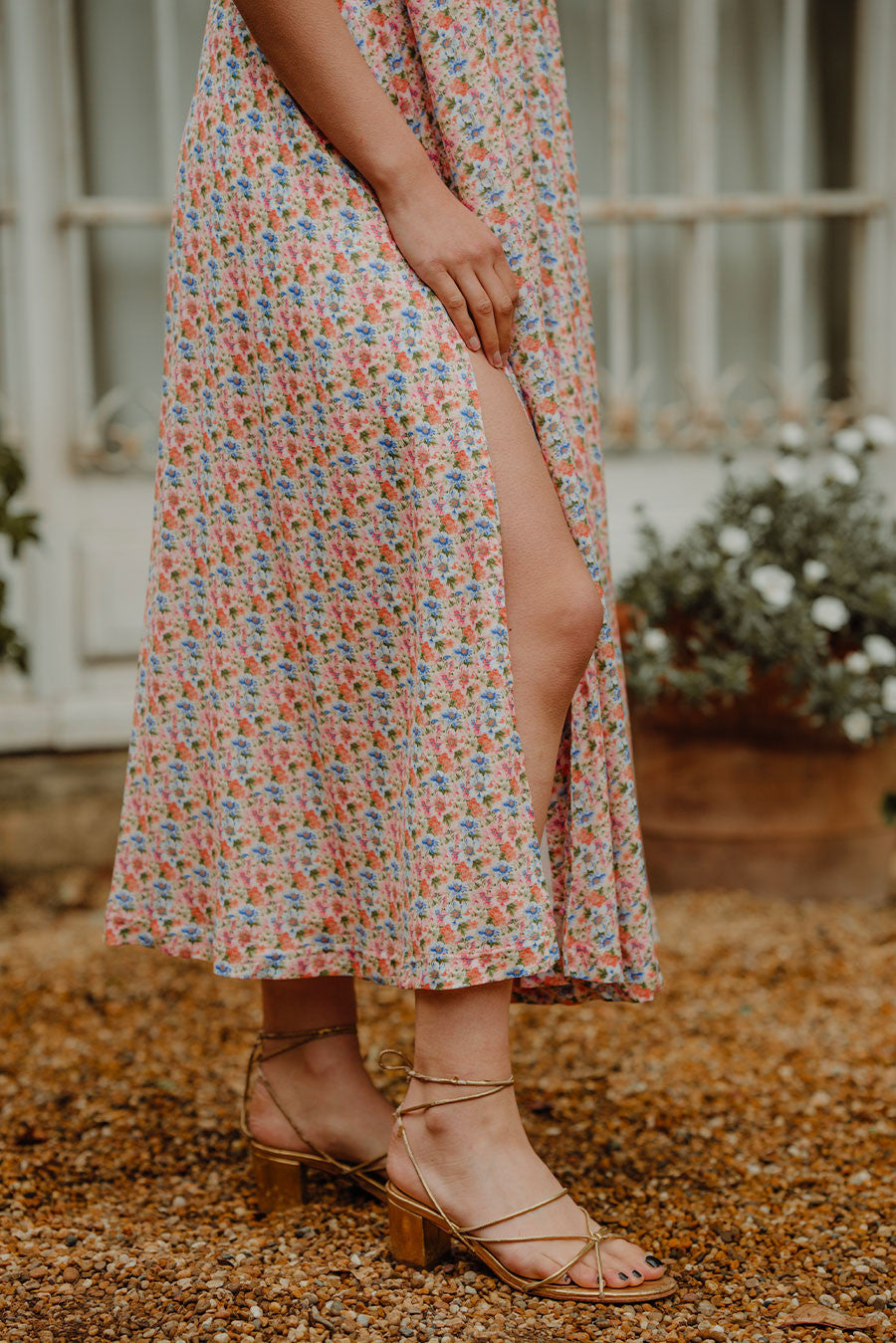 Robe Katy Kaori