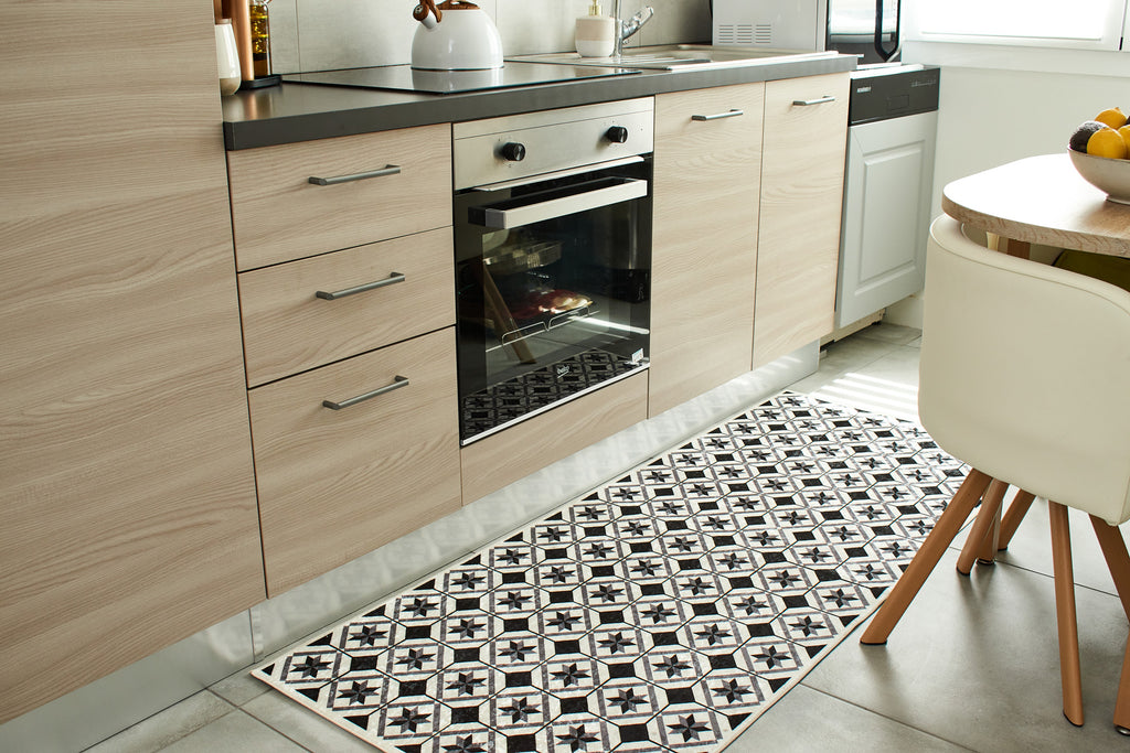 Azulejo 754 Rug - Black