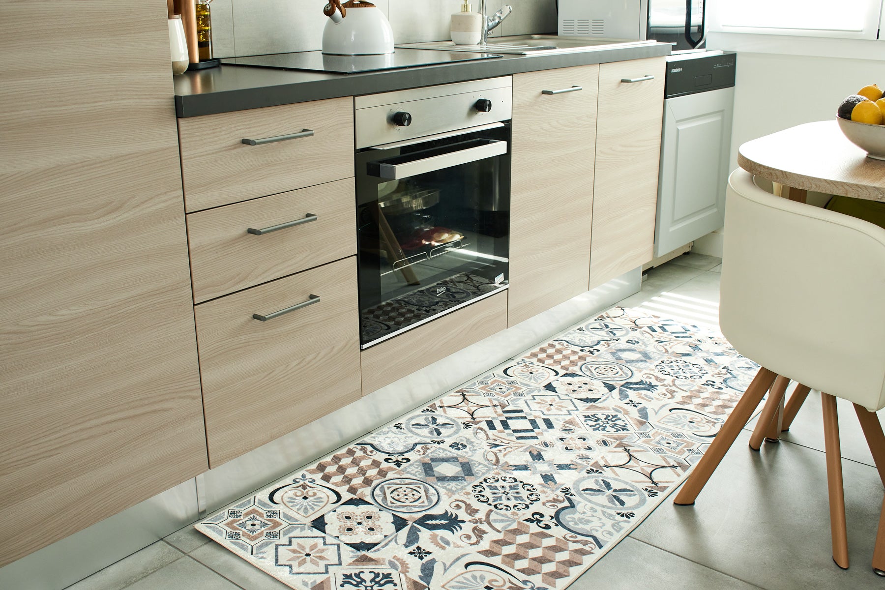 Azulejo 755 Rug - Brown