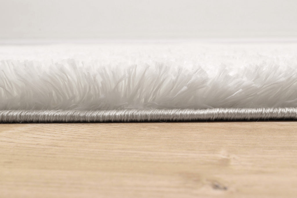 Cosy Soft Shaggy Rug 902 Plain - White