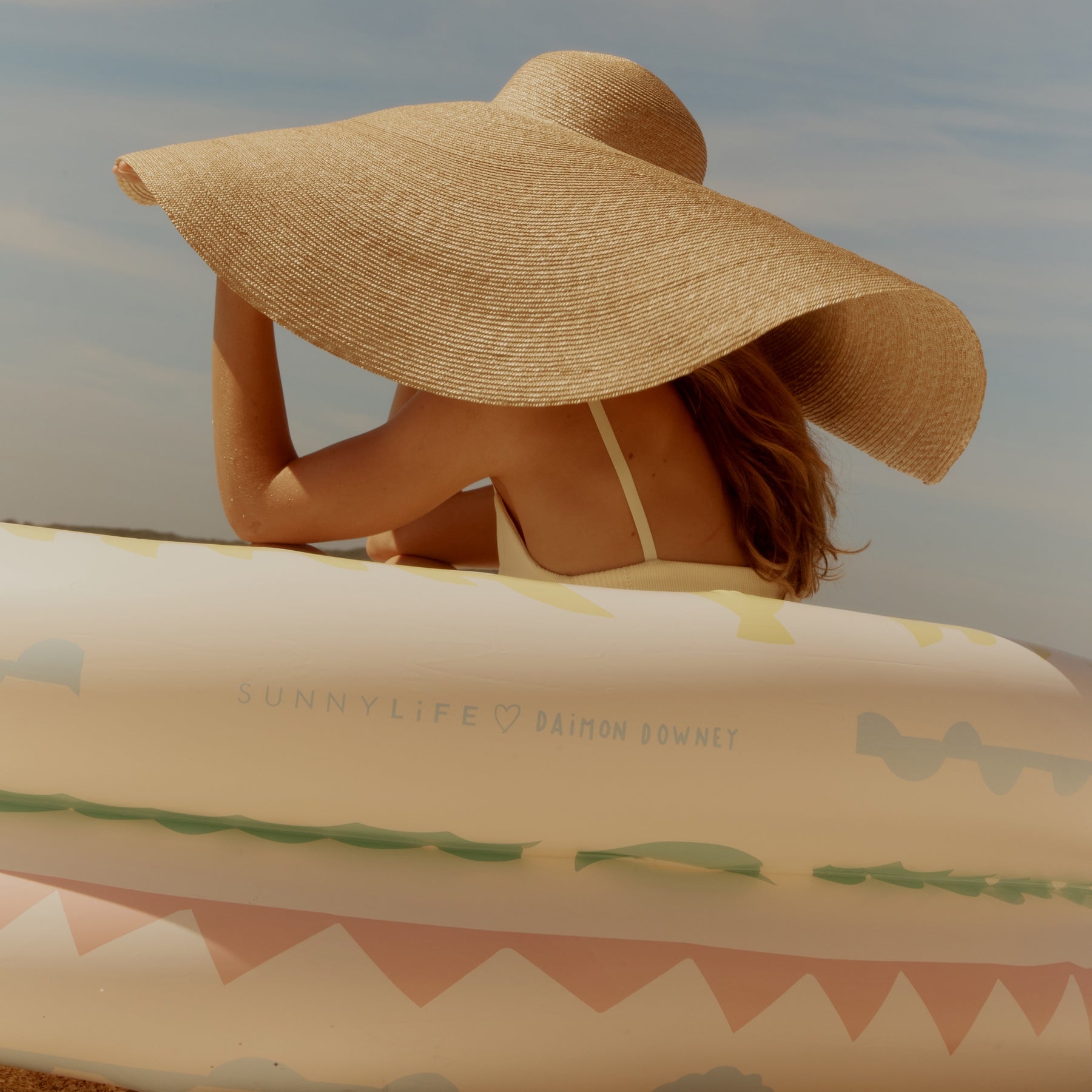 Fiesta Mariposa Organic Recyclable Inflatable Pool - Multicolor