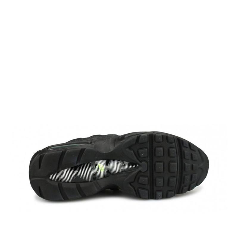 Zapatillas Nike Air Max 95 Essential - Gris - Hombres - Nike2 - The Bradery