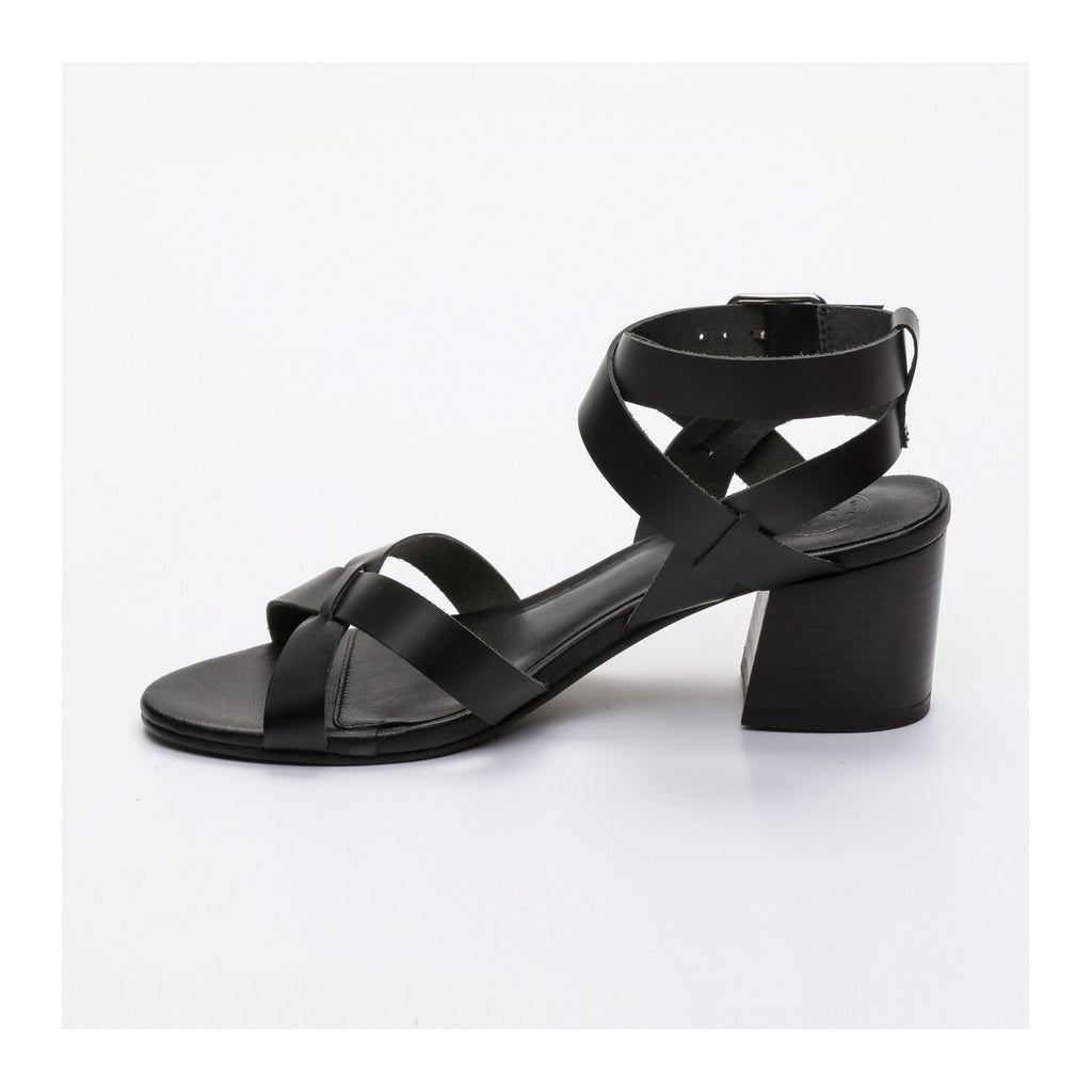 Zapatos Anaba - Zapatos de sol blancos y negros
