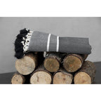 Plaid Chevron Pompon Chevron Stockholm - Noir - Febronie - The Bradery
