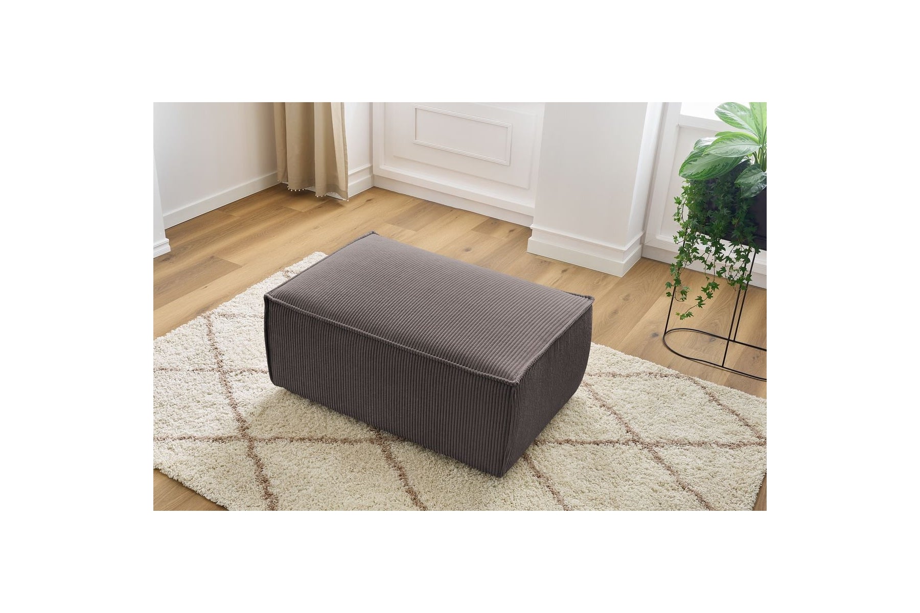 Compact NIHAD corduroy pouffe - BOBOCHIC - The Bradery