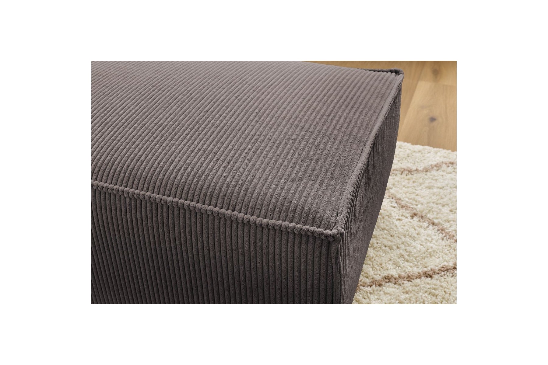 Compact NIHAD corduroy pouffe - BOBOCHIC - The Bradery