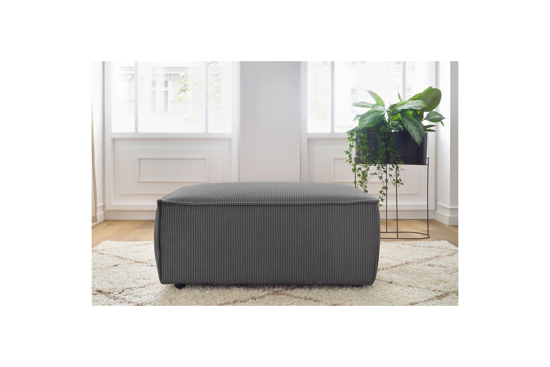 Compact NIHAD corduroy pouffe - BOBOCHIC - The Bradery