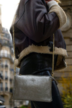 Bolso Bandolera Perla - Plata - Victor & Hugo -La Bradery