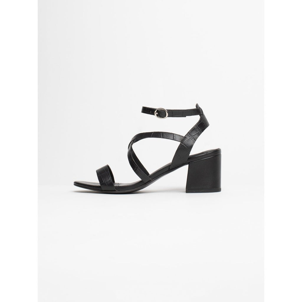 Sandales Essentielles Izusa - Black Sandales Essentielles Les Bagatelles