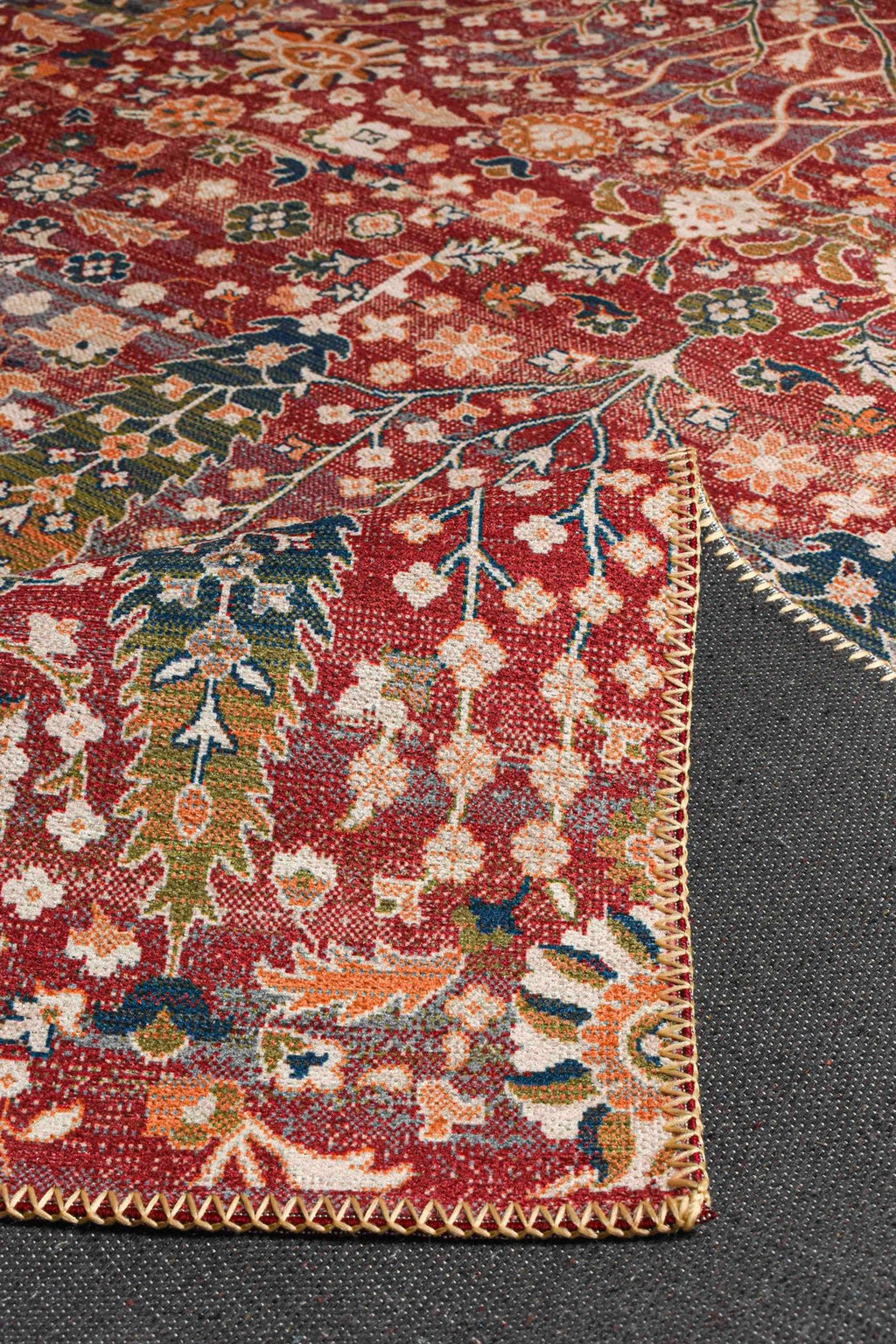 Tapis Radom 037 - Rouge - Nazar - The Bradery