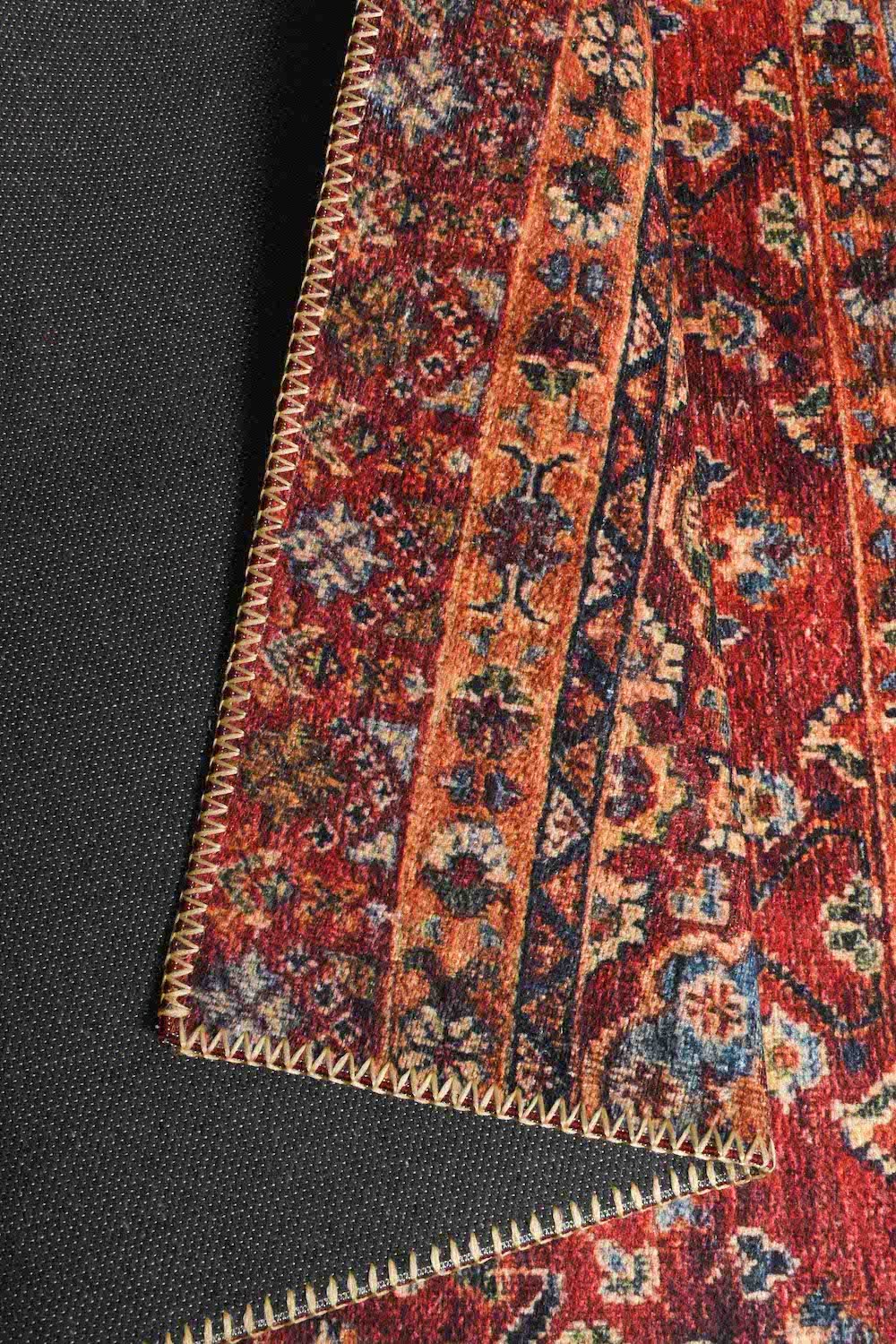 Tapis Radom 039 - Rouge - Nazar - The Bradery