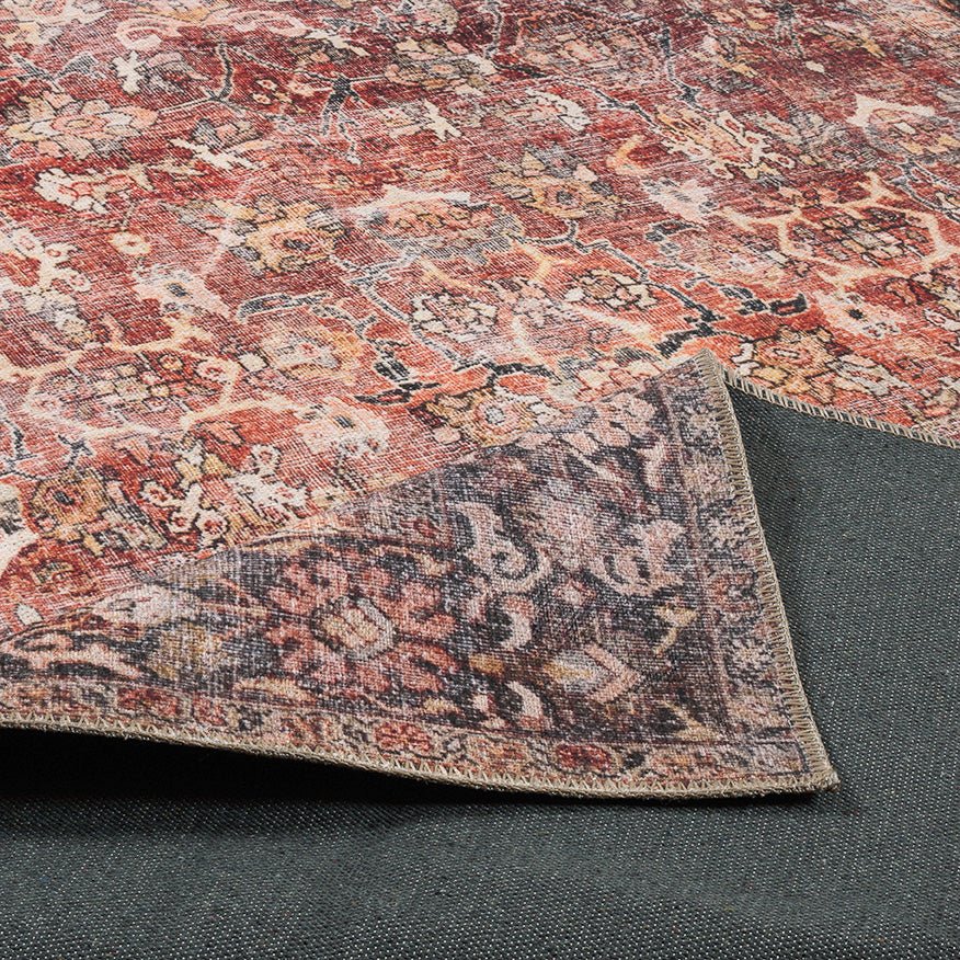Tapis Radom 99 - Rouge - Nazar - The Bradery